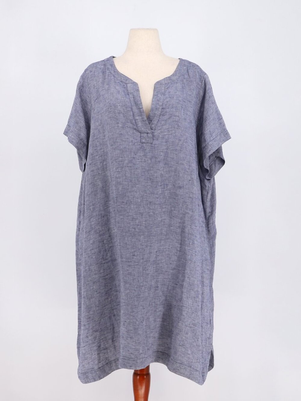 TAHARI Linen Short Sleeve Split Neck Dress Size 3X